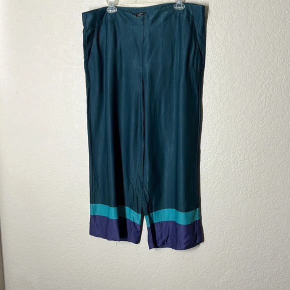 Ann Taylor Loft Wide Leg Cropped Pants. Blue/Purple. Sz14. EUC. - Picture 3 of 6